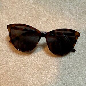 ITEM NO. 24: H&M tortoise shell sunglasses. Ladies. Never used.